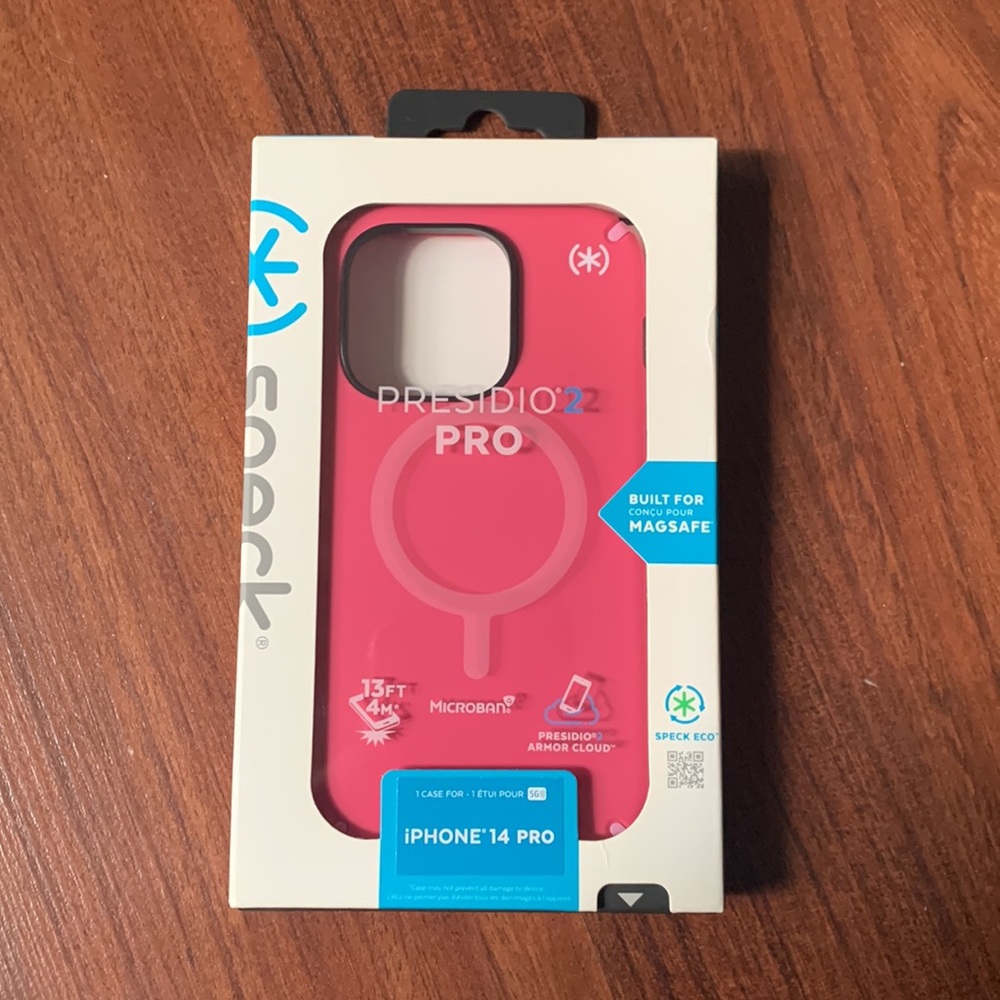Speck 14 Pro Presidio2 Case iPhone